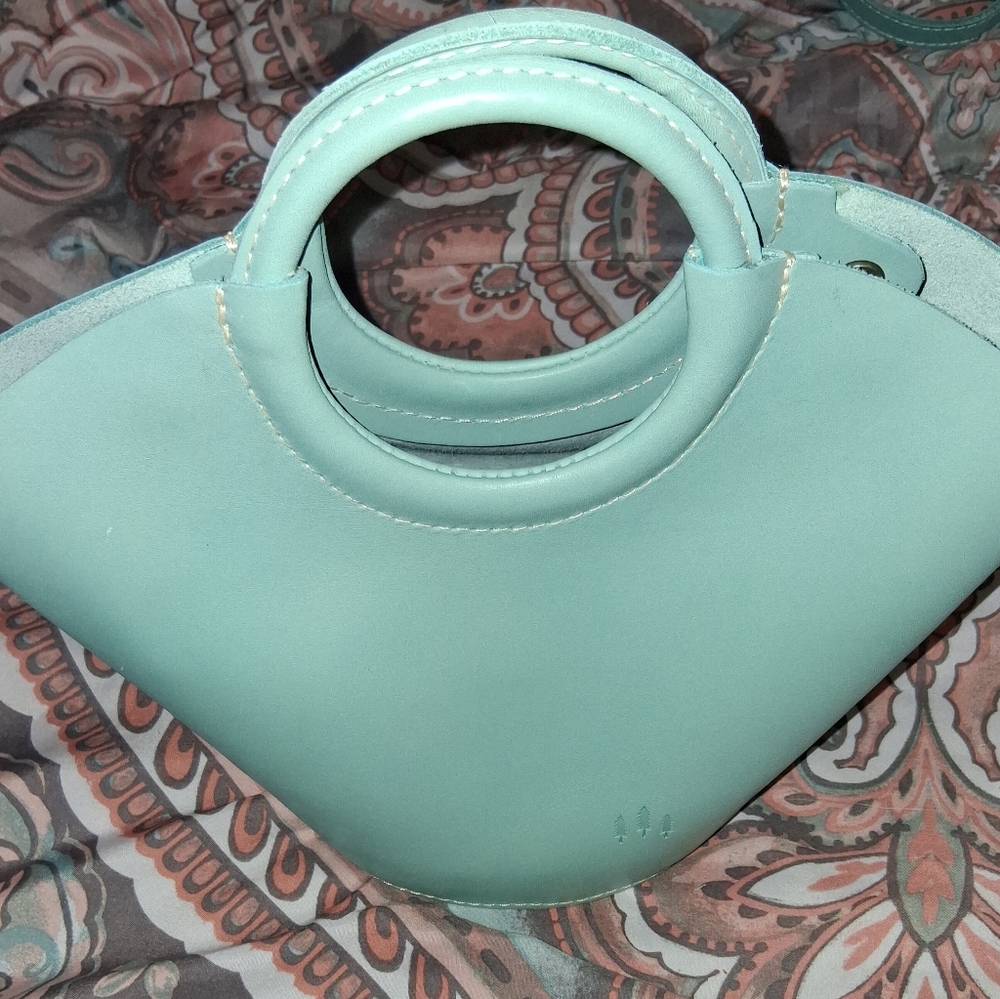 Portland Leather Mint Milan Handbag Purse Retired Statement Piece